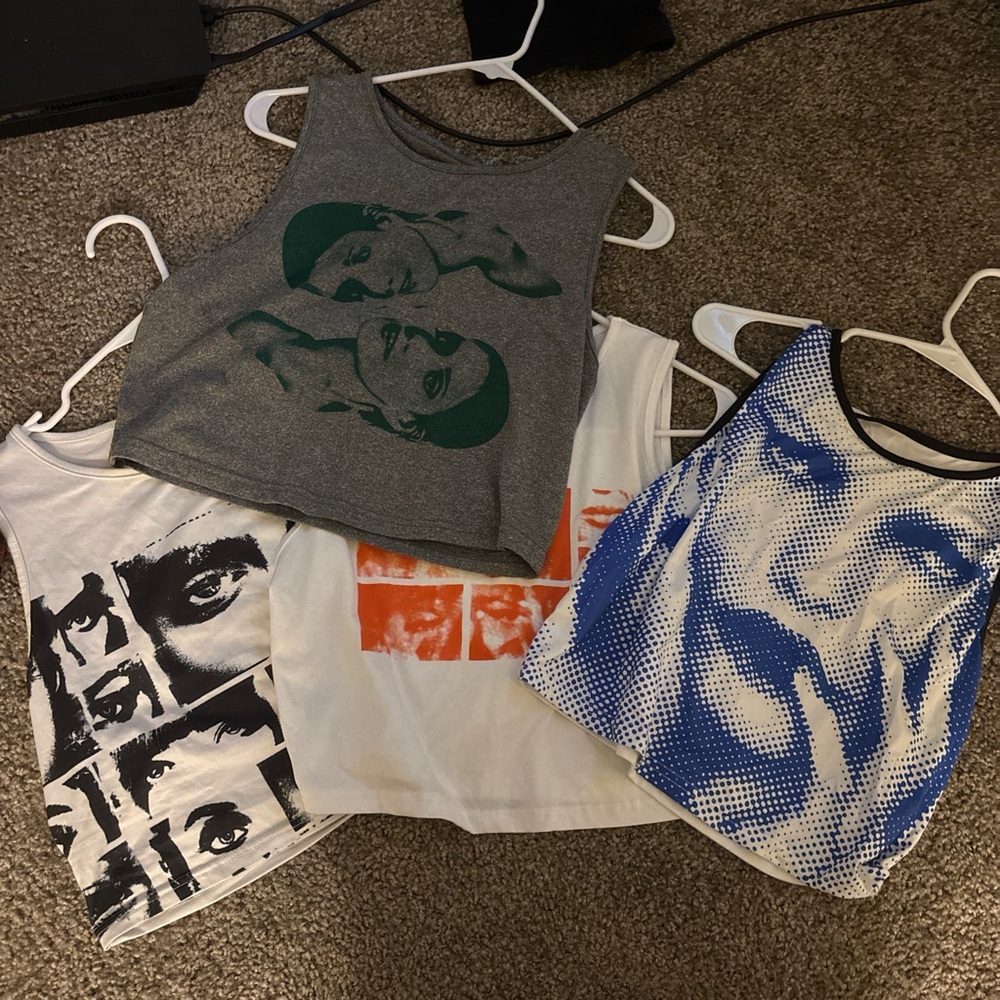 SHEIN Red and Blue Crop Tops with Bold Graphic Designs